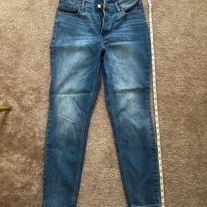 Old Navy Women's Skinny Jeans in Blue